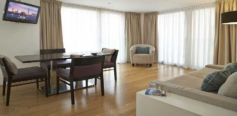Tower Bridge Aparthotel